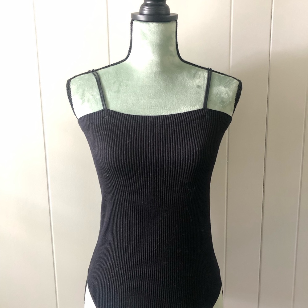 Alya Black Ribbed Bodysuit